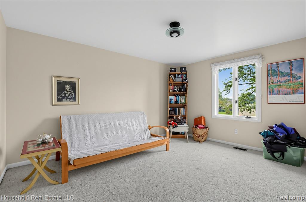 25711 Branchaster Road Farmington Hills, MI 48336 - Photo 29 of 32 Gallery Image 29