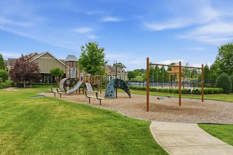 $649,000 | 167 Dayflower Drive, Hendersonville, TN 37075