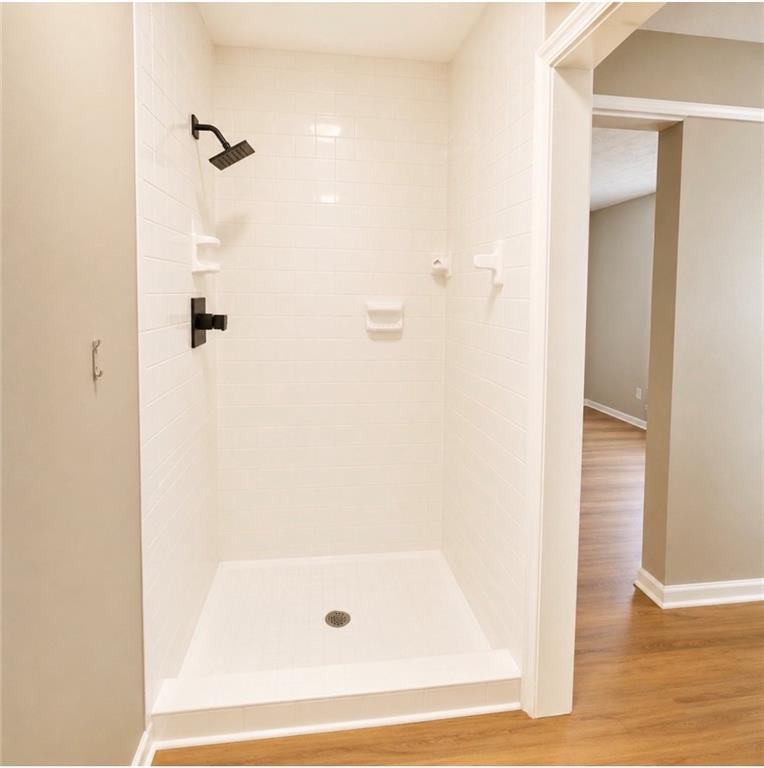 3254 Strawberry Lane Decatur, GA 30034 - Photo 8 of 16