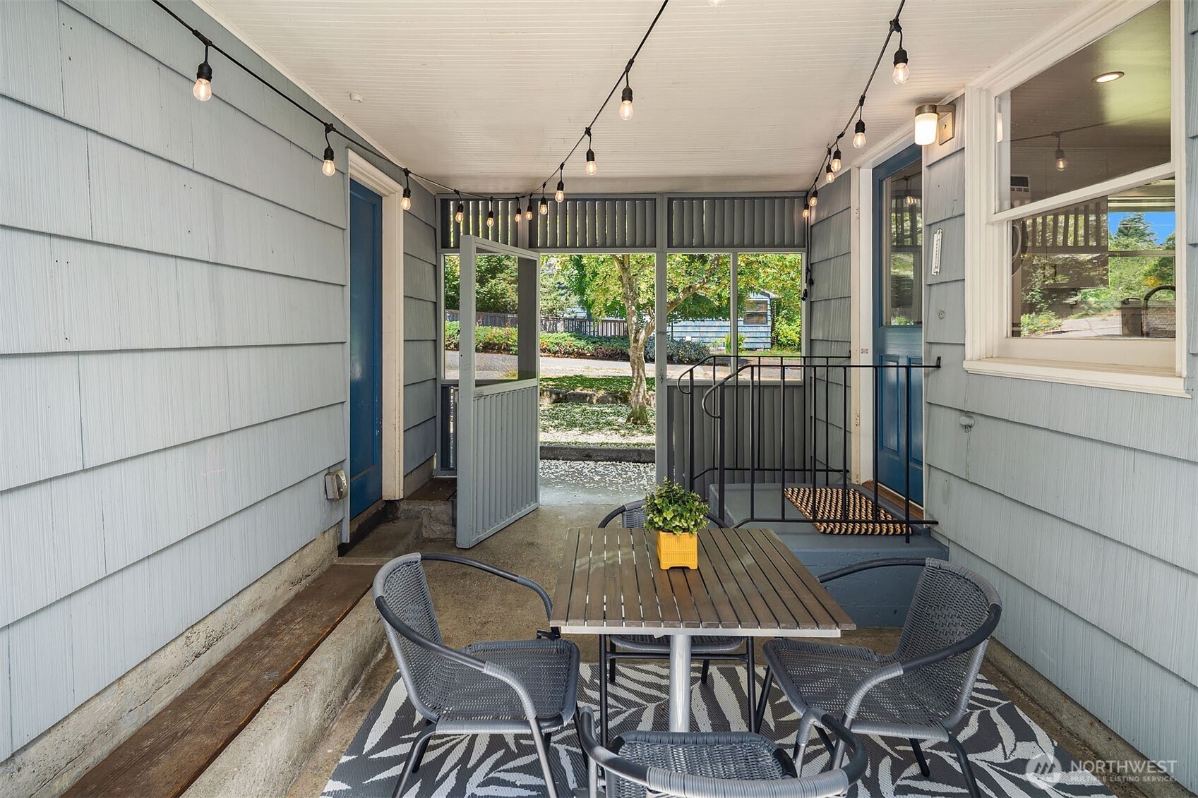 2265 Northeast 73rd Street Seattle, WA 98115 - Photo 18 of 32