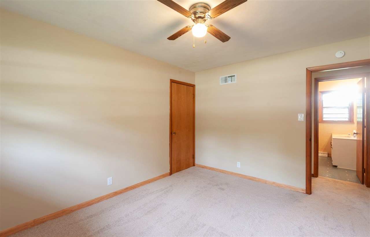 17446 Cleveland Road South Bend, IN 46635 - Photo 10 of 18