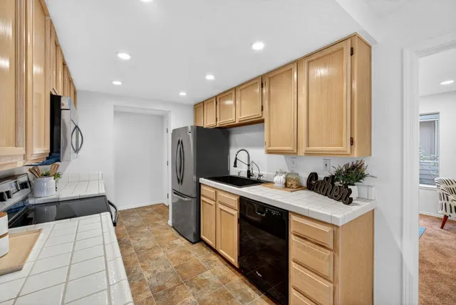 $835,000 | 2559 Alveswood Circle, San Jose, CA 95131