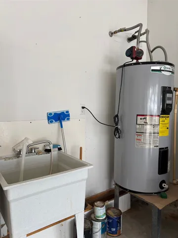 $249,900 | 265 Fox Lane, Onalaska, TX 77360