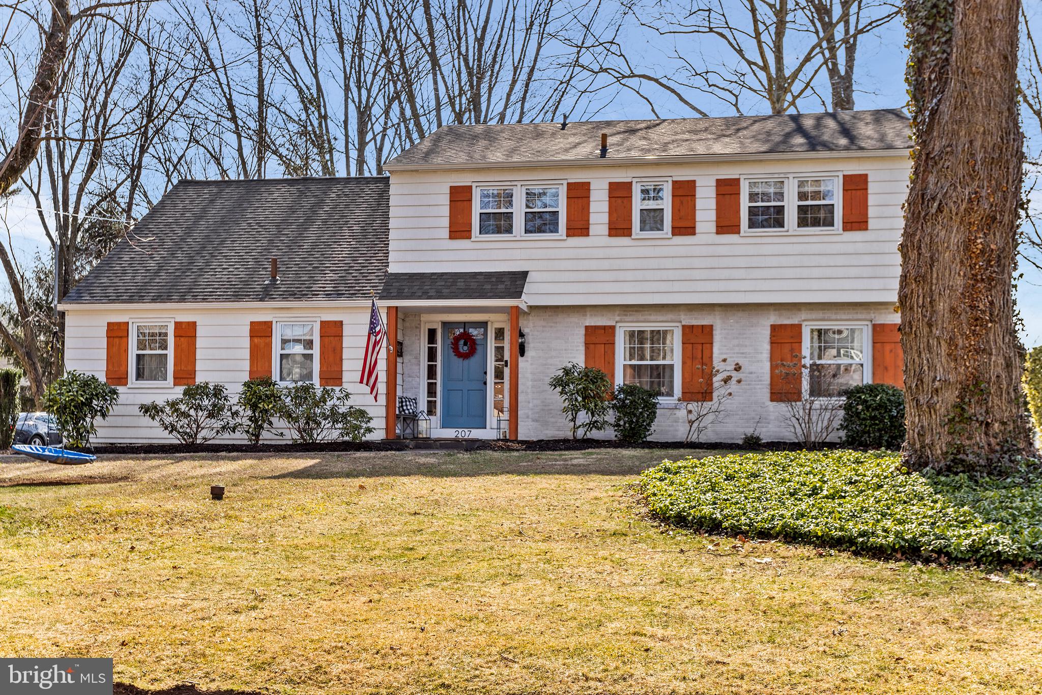 207 Cooper Drive Wallingford, PA 19086 - Photo 1 of 37