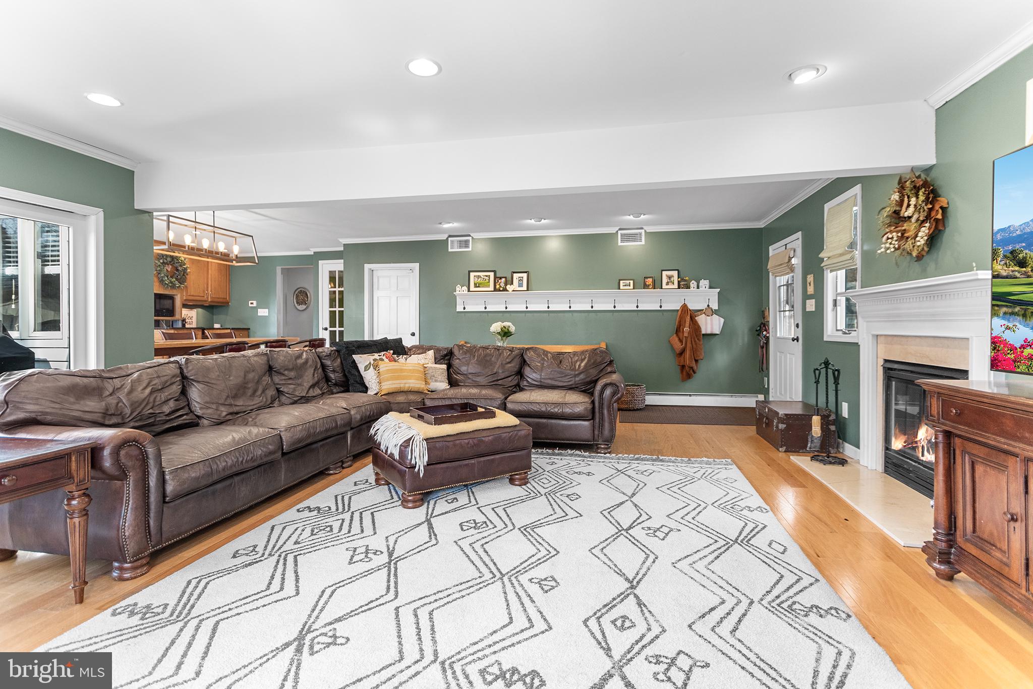 207 Cooper Drive Wallingford, PA 19086 - Photo 13 of 37