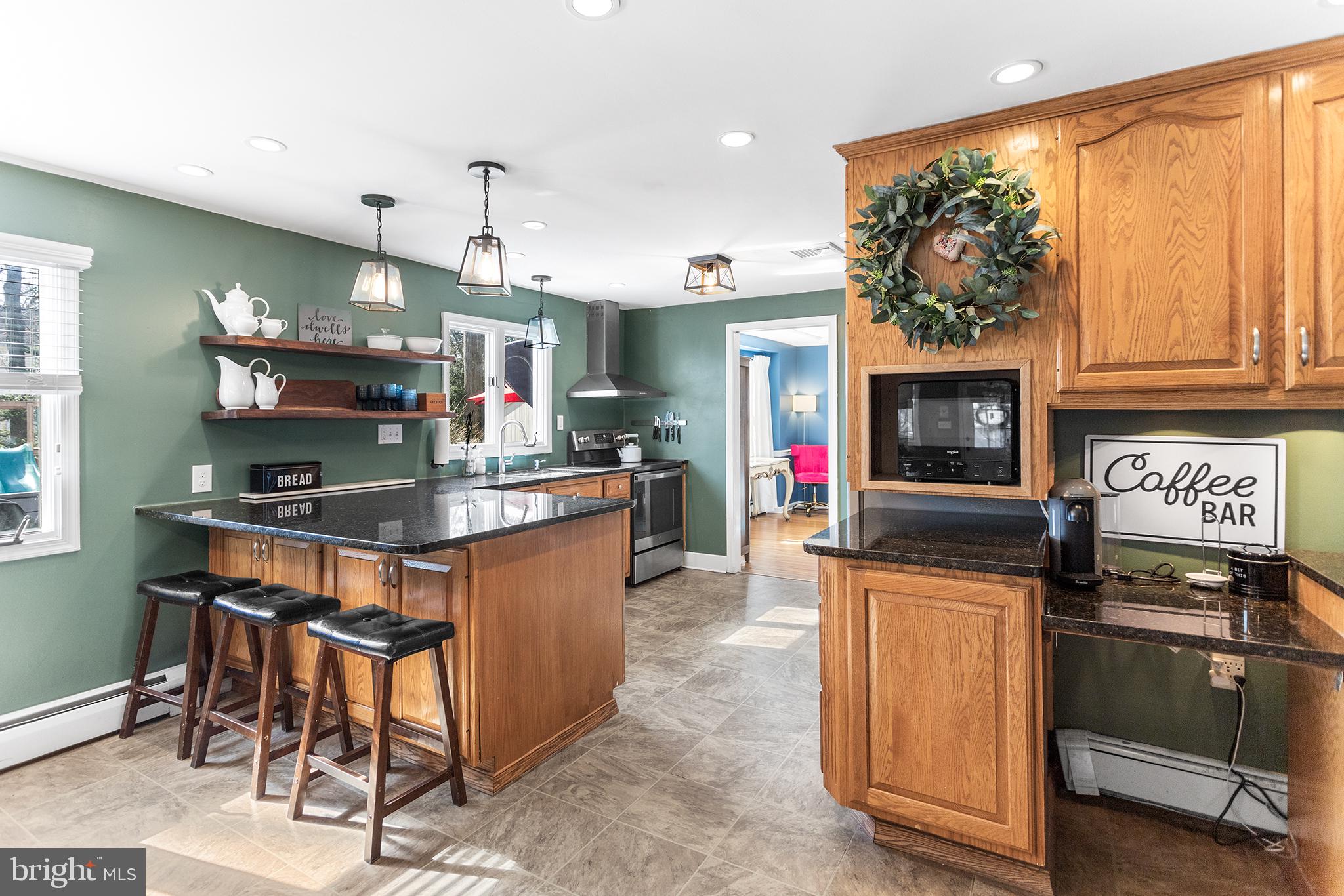 207 Cooper Drive Wallingford, PA 19086 - Photo 10 of 37