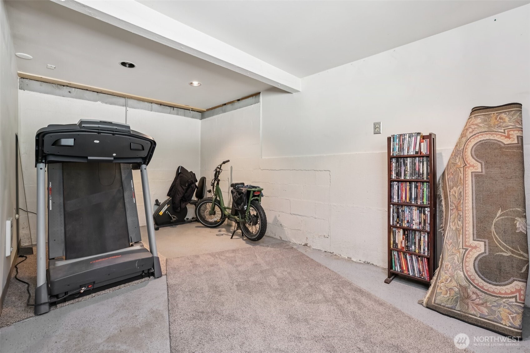 17209 West Riverside Drive Bothell, WA 98011 - Photo 24 of 39 a view of a room with gym equipment