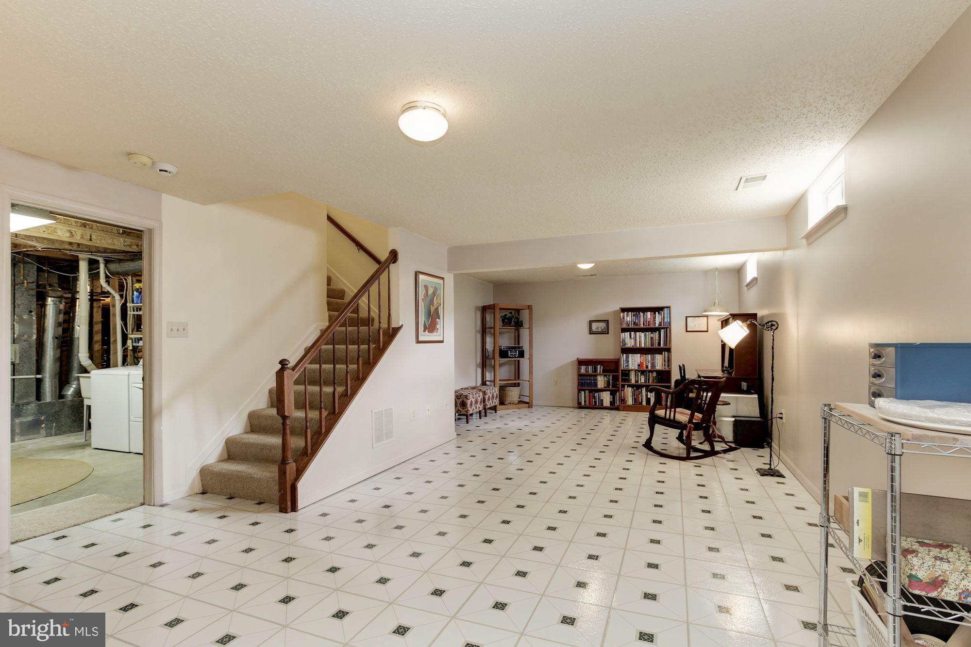 1817 Middlebridge Drive Silver Spring, MD 20906 - Photo 32 of 42 Gallery Image 32