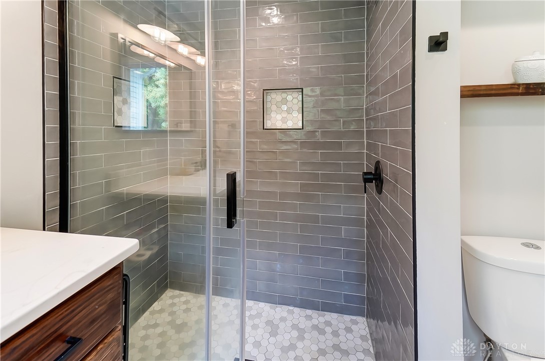 2337 East Alex Bell Road Centerville, OH 45459 - Photo 29 of 49