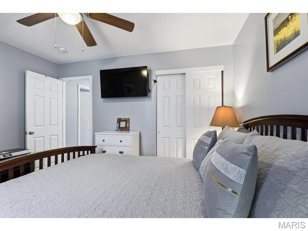 1925 Chevy Drive Belleville, IL 62221 - Photo 26 of 33