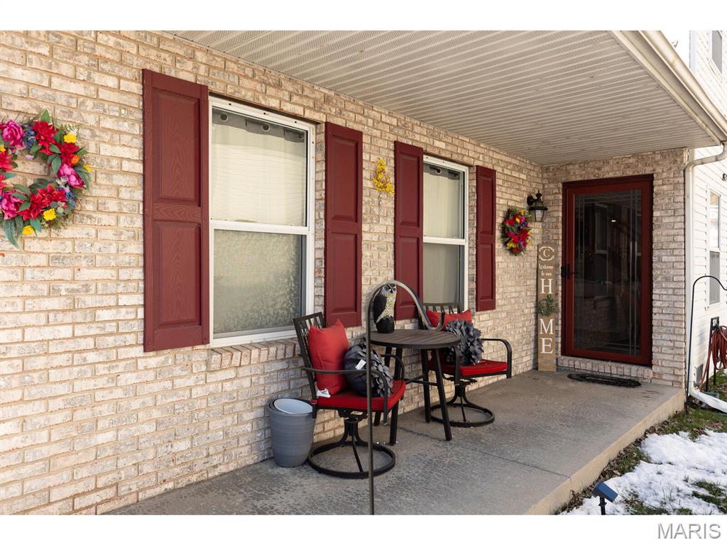 1925 Chevy Drive Belleville, IL 62221 - Photo 3 of 33