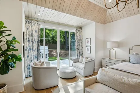 $3,995,000 | 3379 Rennes Drive Northeast, Brookhaven, GA 30319