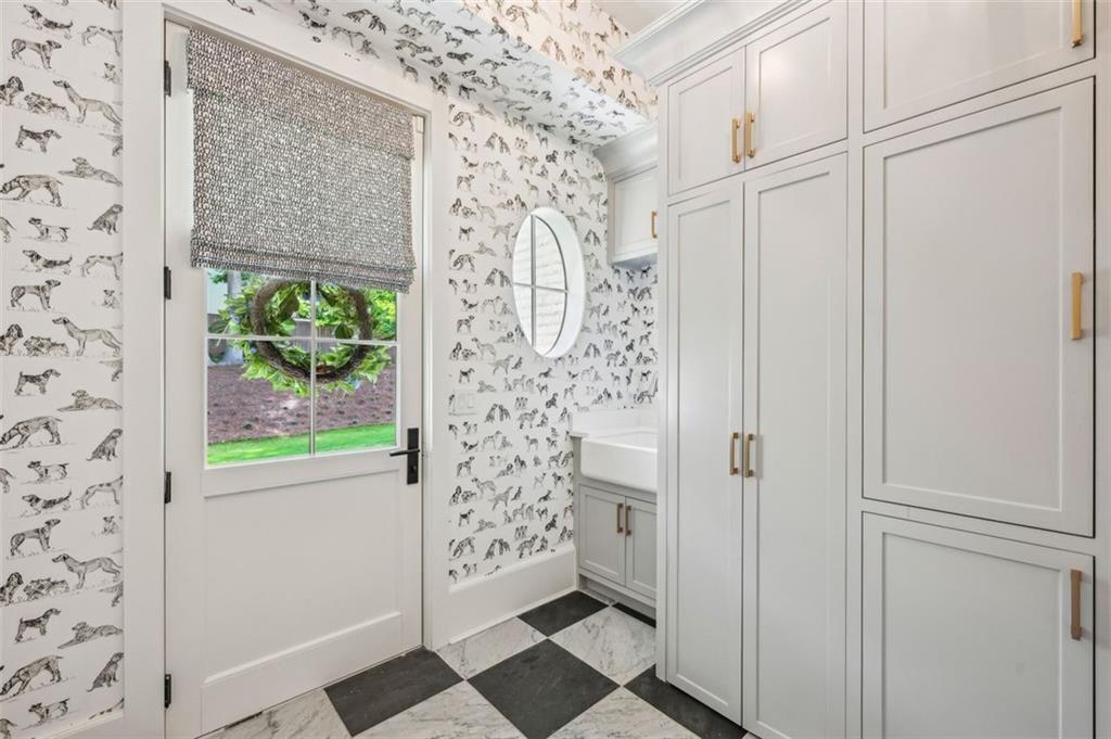 3379 Rennes Drive Northeast Brookhaven, GA 30319 - Photo 21 of 41