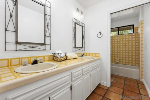 $899,000 | 13747-49 Little Pond Road, Valley Center, CA 92082
