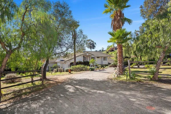 $899,000 | 13747-49 Little Pond Road, Valley Center, CA 92082
