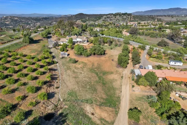 $990,000 | 13747-49 Little Pond Road, Valley Center, CA 92082
