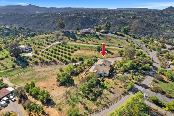 $899,000 | 13747-49 Little Pond Road, Valley Center, CA 92082