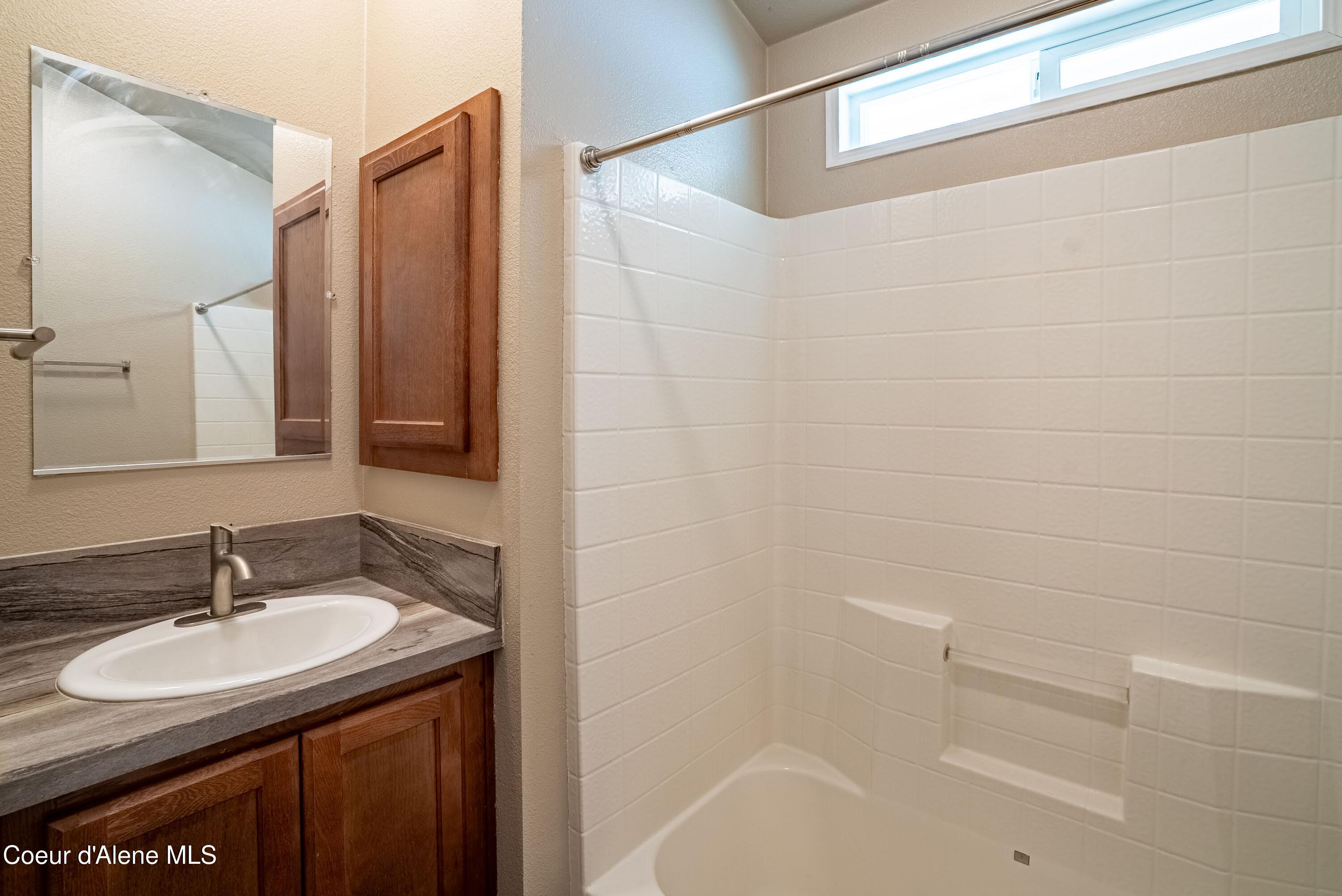 11776 Hauser Lake Road, Unit 2 Hauser, ID 83854 - Photo 10 of 16 DSC05149-HDR