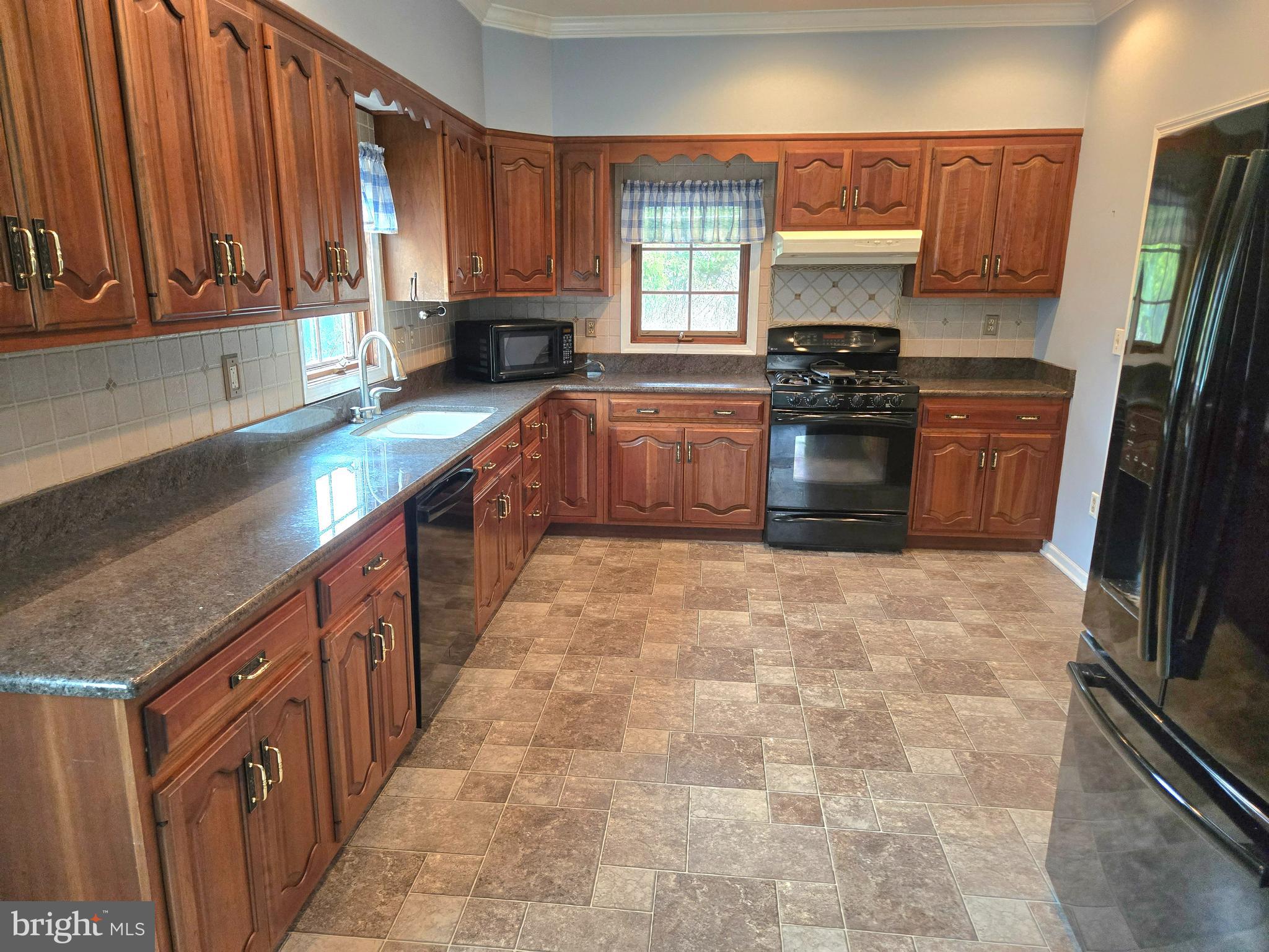 242 South Sugan Road New Hope, PA 18938 - Photo 8 of 22 Kitchen