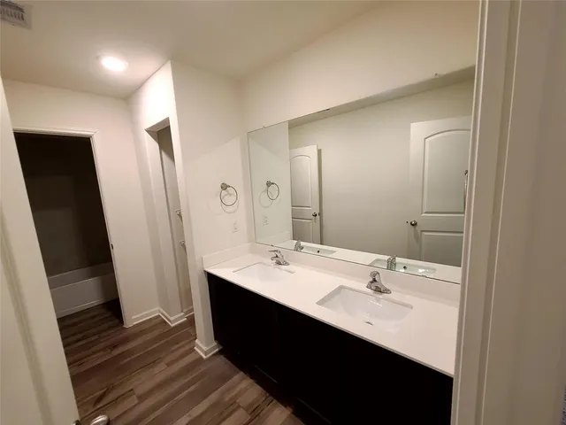 $2,495 | 104 Lady Bird Court, Venus, TX 76084