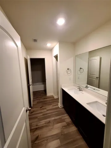 $2,495 | 104 Lady Bird Court, Venus, TX 76084