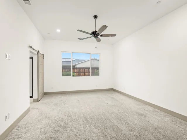 $525,000 | 336 East Tyler Court, Visalia, CA 93291