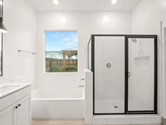 $525,000 | 336 East Tyler Court, Visalia, CA 93291