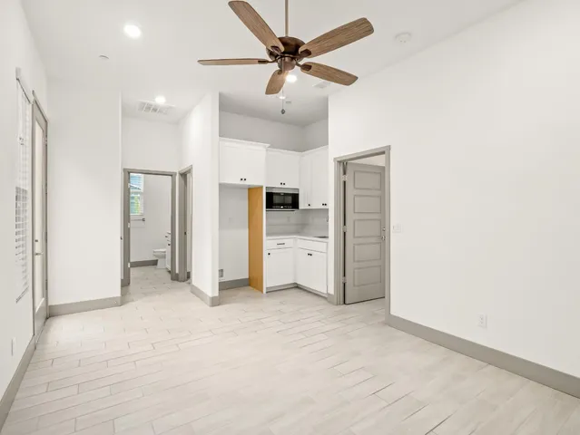 $525,000 | 336 East Tyler Court, Visalia, CA 93291