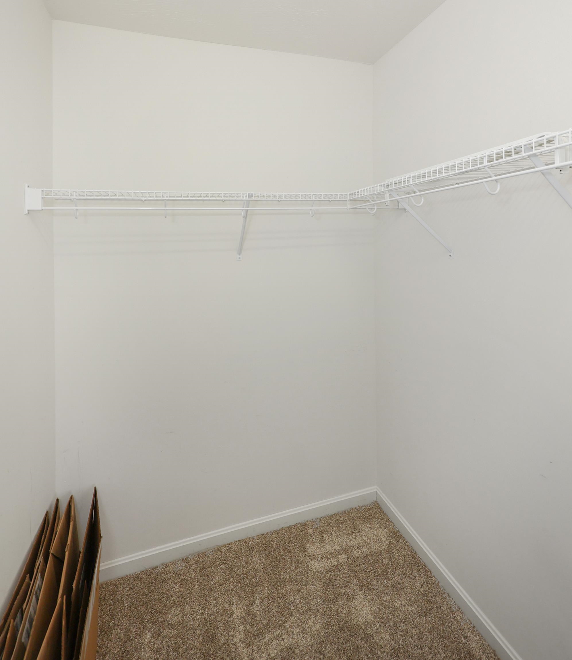 491 Mammoth Road, Unit 18 Londonderry, NH 03053 - Photo 10 of 23