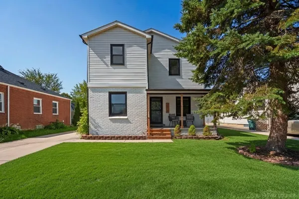 $499,900 | 2519 Phillips Avenue, Berkley, MI 48072