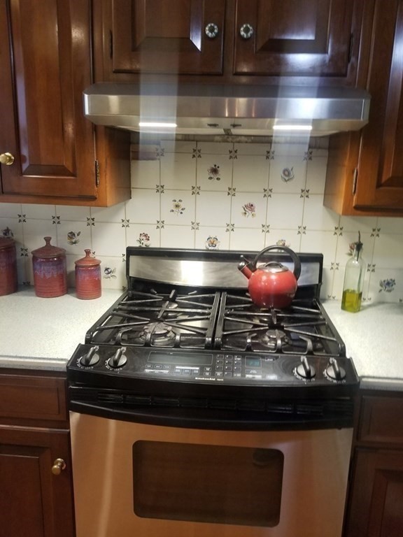 34 Landon Road Milton, MA 02186 - Photo 11 of 36 Gallery Image 11