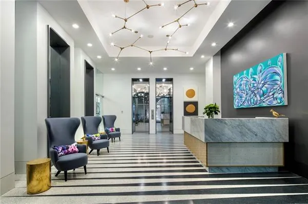 $4,800 | 1000 Girod Street, Unit PH2, New Orleans, LA 70113