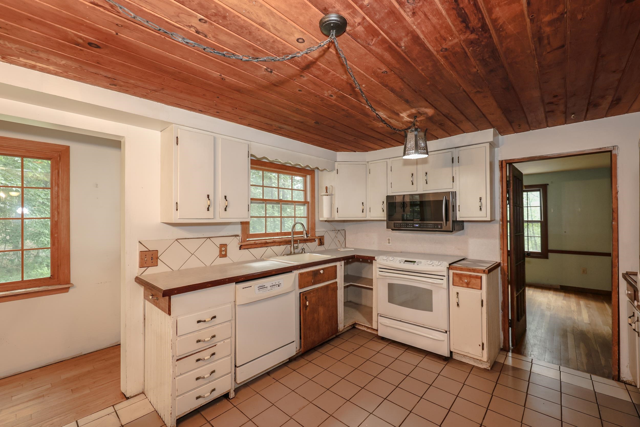 16 Meserve Road Durham, NH 03824 - Photo 5 of 40