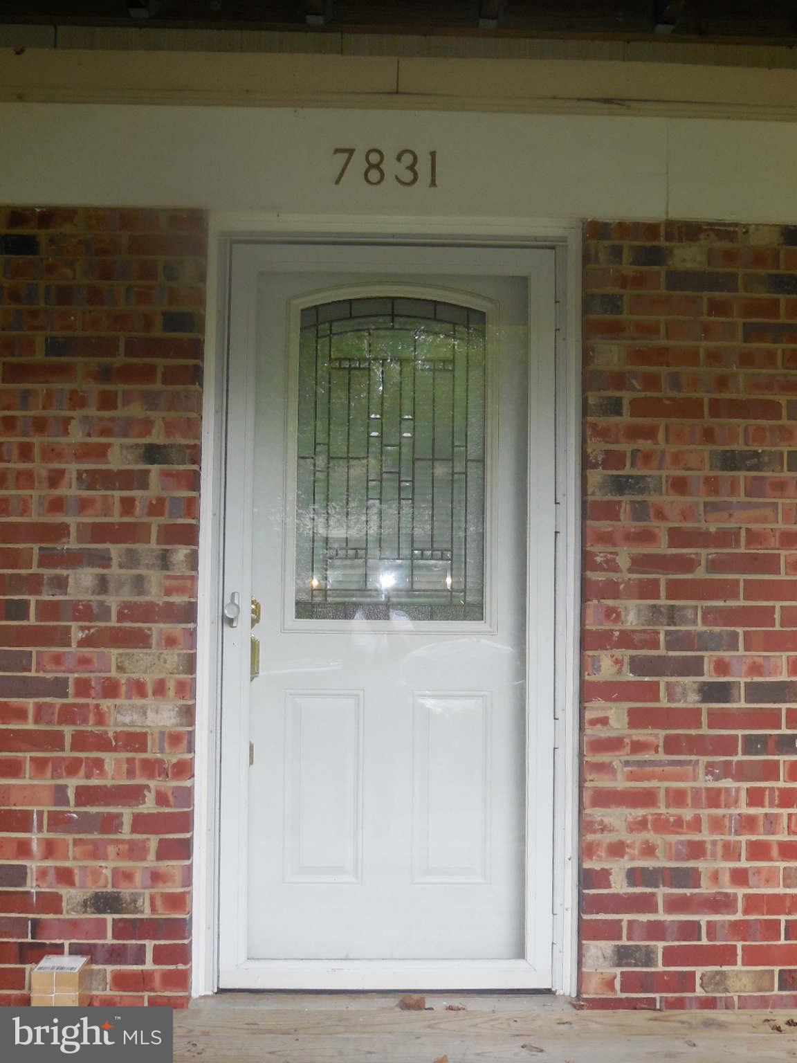 7831 Brompton Street Springfield, VA 22152 - Photo 2 of 16 Exterior (Front)