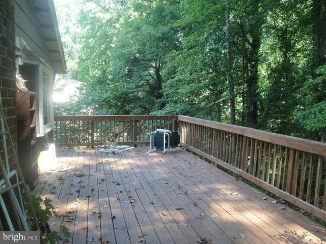 7831 Brompton Street Springfield, VA 22152 - Photo 8 of 16 Exterior (General)
