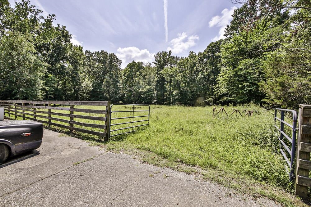 3693 Brunswick Road Bartlett, TN 38133 - Photo 14 of 30 View of yard featuring a rural view