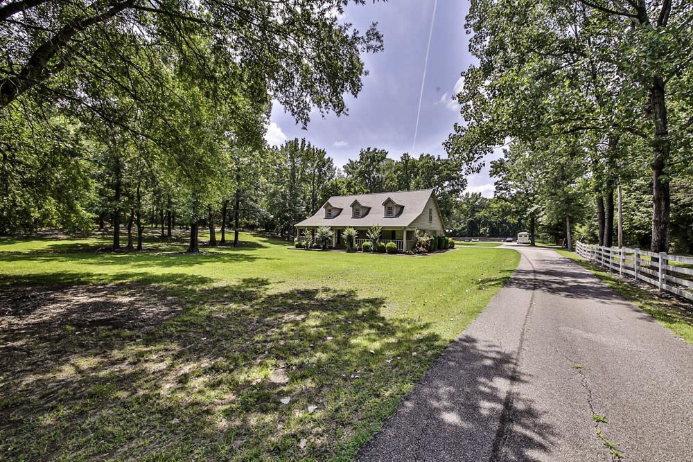3693 Brunswick Road Bartlett, TN 38133 - Photo 4 of 30 View of yard