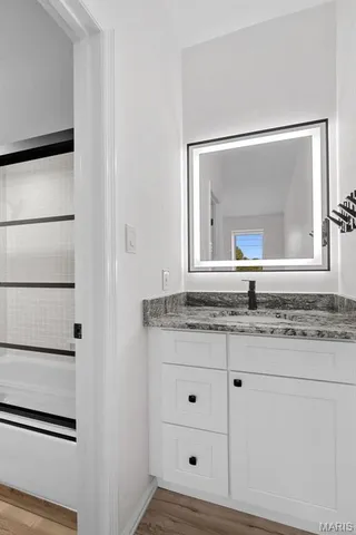 $199,900 | 327 North Boyle Avenue, Unit E4, St. Louis, MO 63108