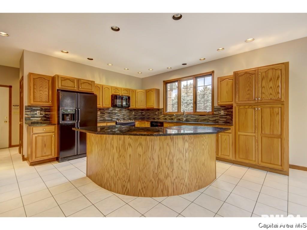 1 Woodland Trail Rochester, IL 62563 - Photo 11 of 33 Gallery Image 11