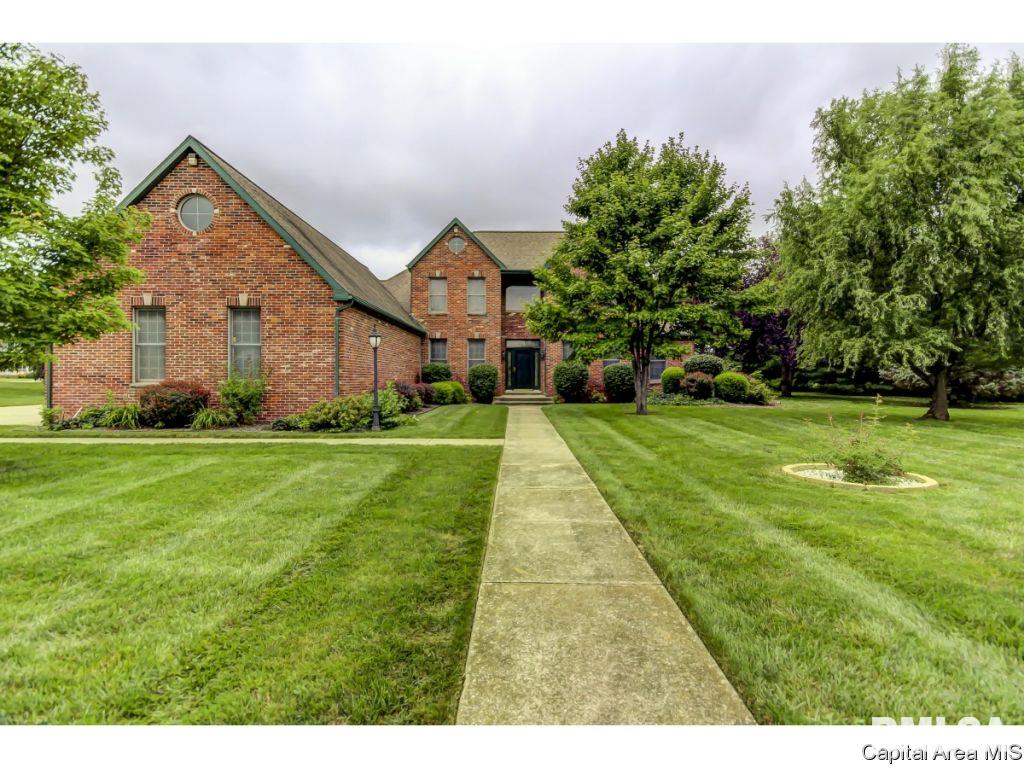 1 Woodland Trail Rochester, IL 62563 - Photo 2 of 33 Gallery Image 2