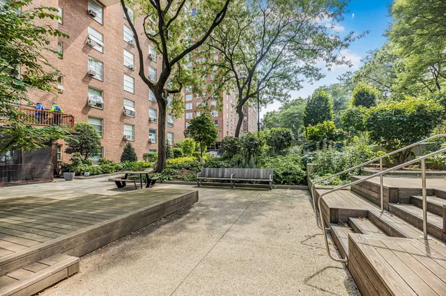 $760,000 | 70 La Salle Street, Unit 10F | Morningside Heights