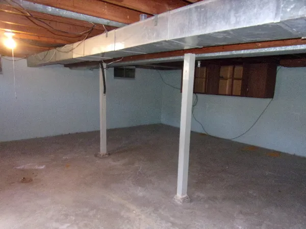 $69,000 | 130 West Murphy Street, Pontiac, IL 61764