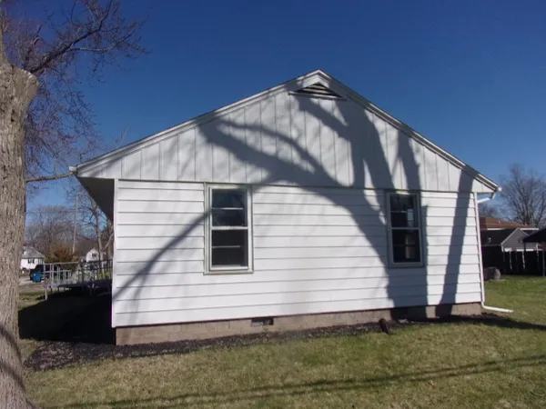 $69,000 | 130 West Murphy Street, Pontiac, IL 61764
