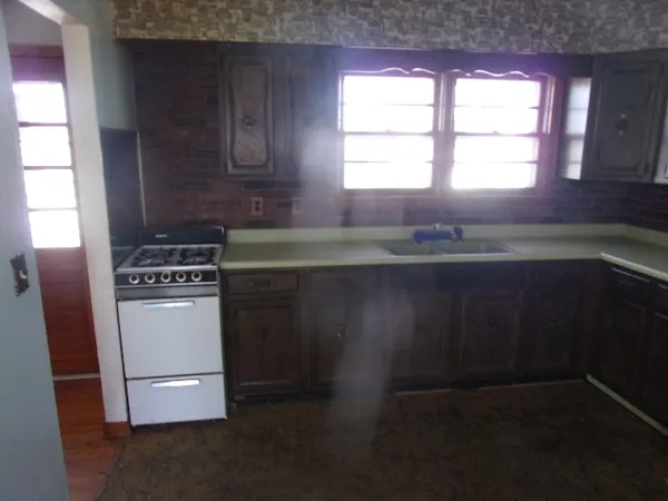 $69,000 | 130 West Murphy Street, Pontiac, IL 61764