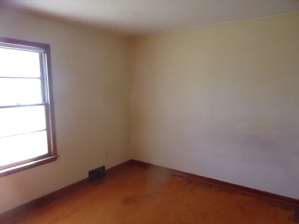 $69,000 | 130 West Murphy Street, Pontiac, IL 61764