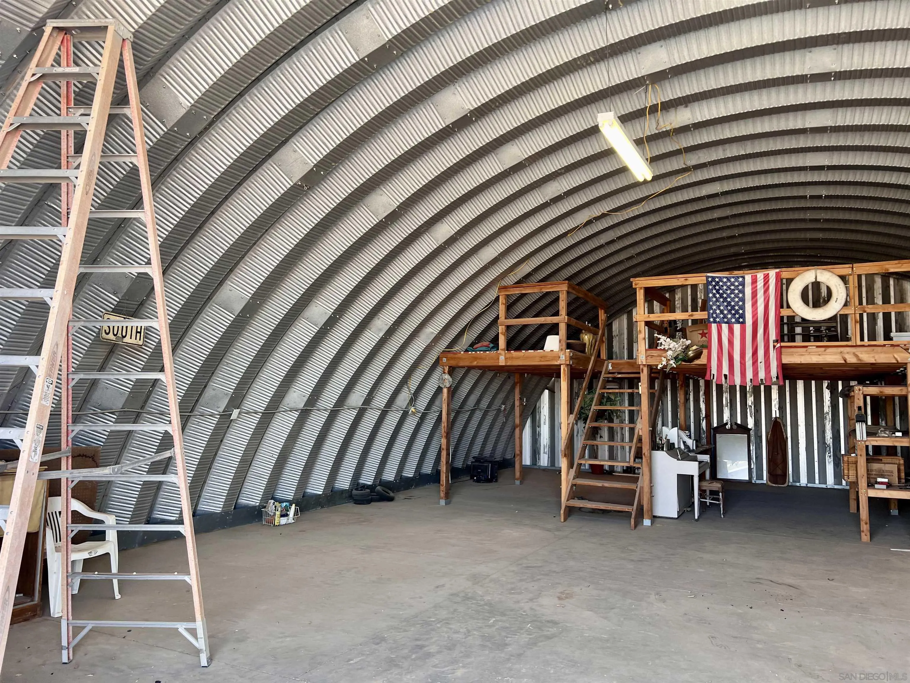 4260 Sutton Place Blythe, CA 92225 - Photo 25 of 35 a view of a chairs and table in the back yard