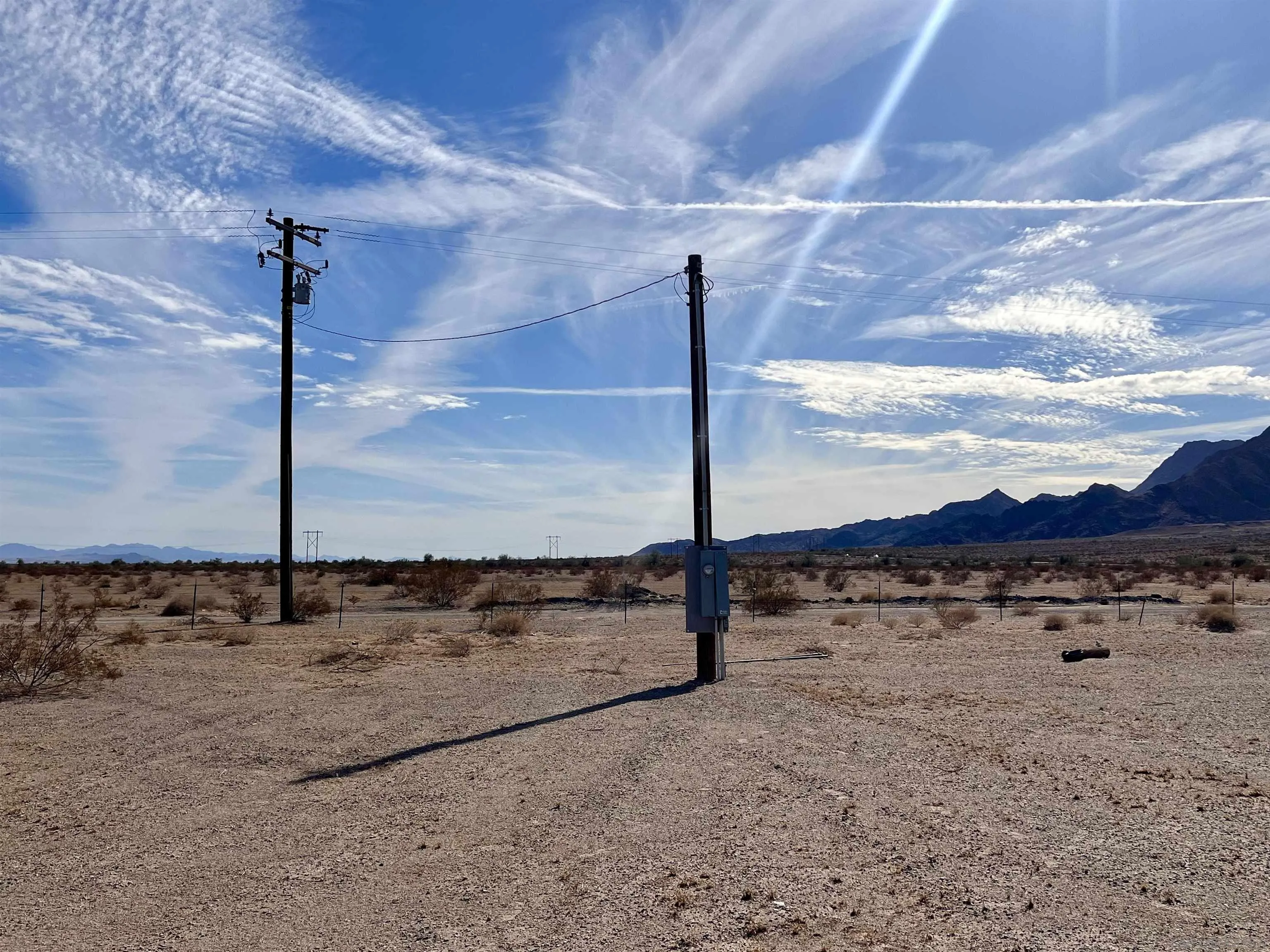 4260 Sutton Place Blythe, CA 92225 - Photo 35 of 35 a view of a road with an ocean view