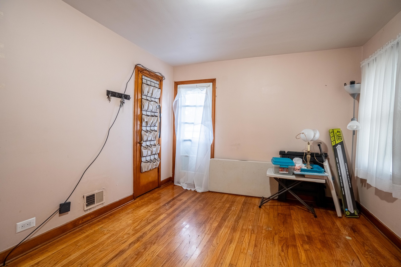 2843 Hawthorne Street Franklin Park, IL 60131 - Photo 14 of 26