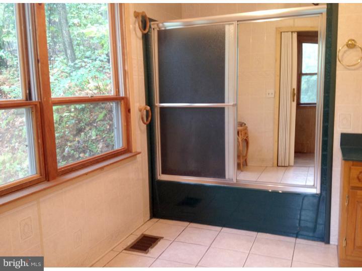 2121 Coventryville Road Pottstown, PA 19465 - Photo 16 of 21 Bathroom