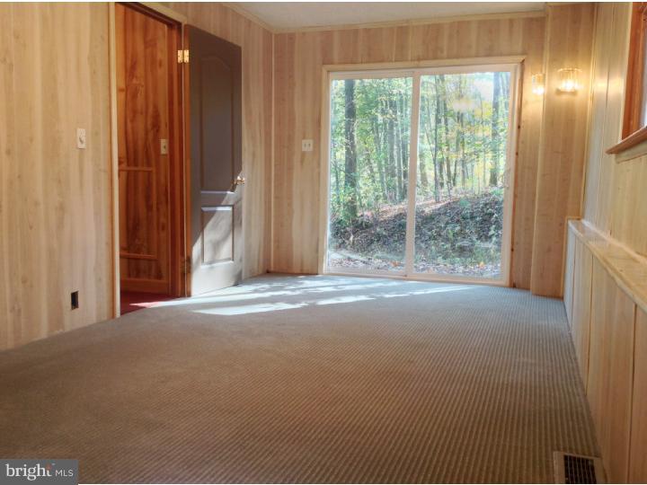 2121 Coventryville Road Pottstown, PA 19465 - Photo 18 of 21 Bedroom - Main
